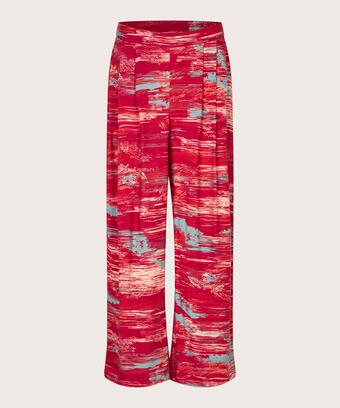 Patty Bukser, Persian Red